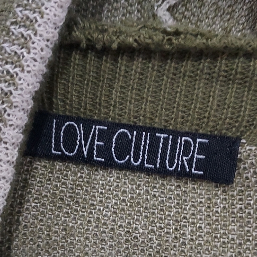 Love Culture Olive and Cream Cardigan - Picture 3 of 3